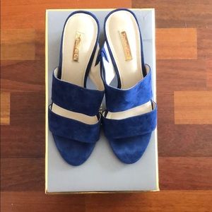 SALE ENDS 4/20!! NEW in box Louise et Cie sandals